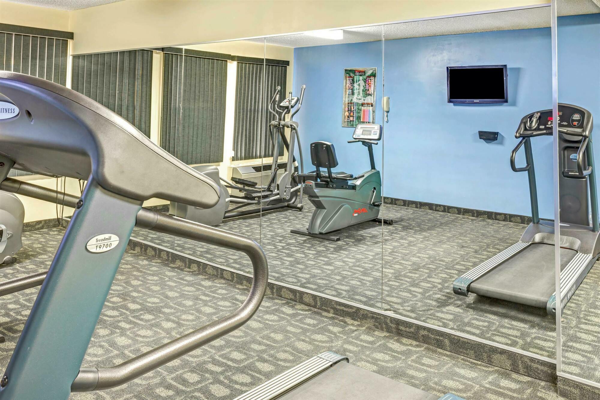 Days Inn By Wyndham Raleigh-Airport-Research Triangle Park Morrisville Extérieur photo